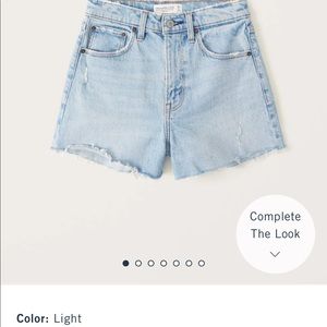 Abercrombie 90s Cutoff Short Light Wash Size 28